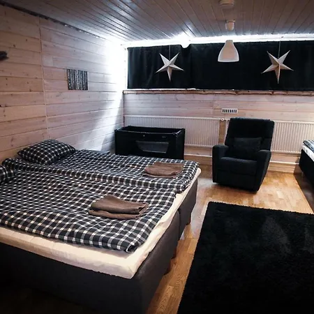 Paeaemaja Chalet 로바니에미