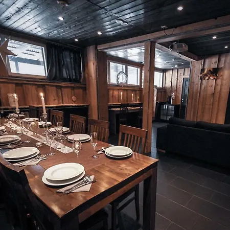 펜션 Paeaemaja Chalet
