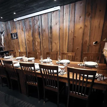 Paeaemaja Chalet 펜션