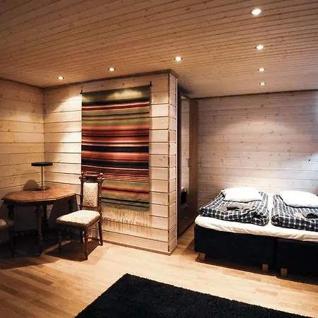 Holiday home Paeaemaja Chalet *
